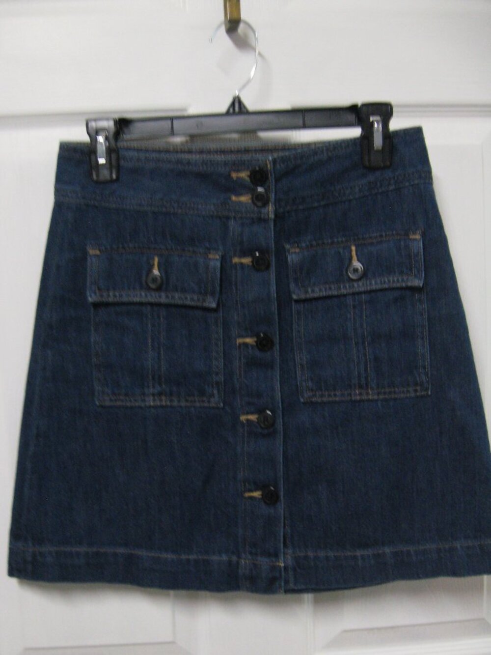 GAP Denim Button Front Skirt Size 25